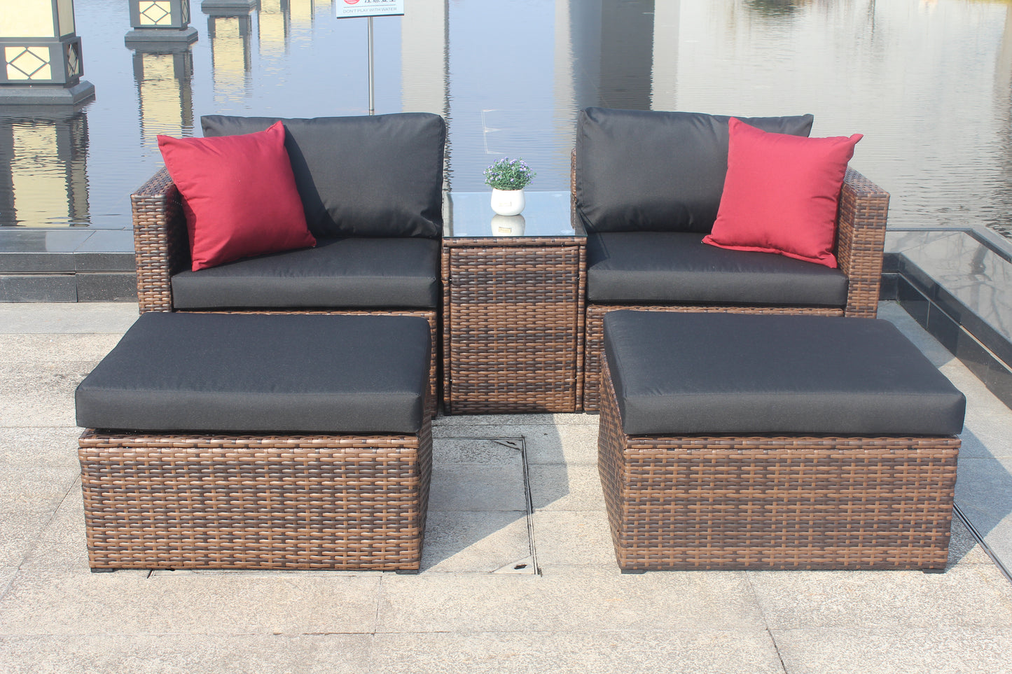 Denzel Bennett 5 Piece Garden Modular Conversation Sofa Set